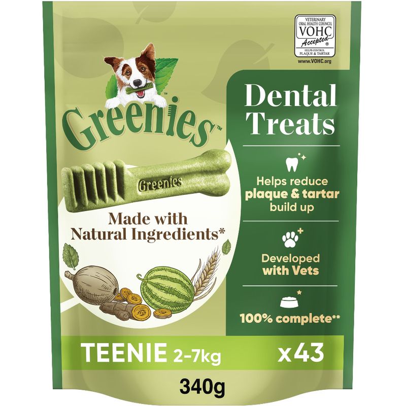 Greenies Daily Oral Care Dental Treats for Teenie-Sized Adult Dogs review
